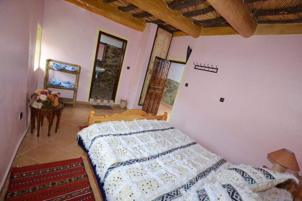ホテル Tizourgane Kasbah Tiguissas 部屋 写真
