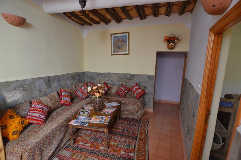 ホテル Tizourgane Kasbah Tiguissas エクステリア 写真